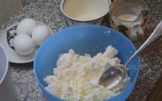 Casserole de fromage cottage dans une mijoteuse : des recettes pour tous les goûts