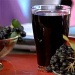 A simple recipe for chokeberry syrup for the winter