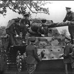 युद्ध ने लूटा: कैसे सोवियत सैनिकों ने जर्मनी की आबादी को 