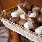 How to marinate porcini mushrooms?