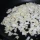 조리법 : 프라이팬에 닭고기를 넣은 기장 죽 - 야채 포함